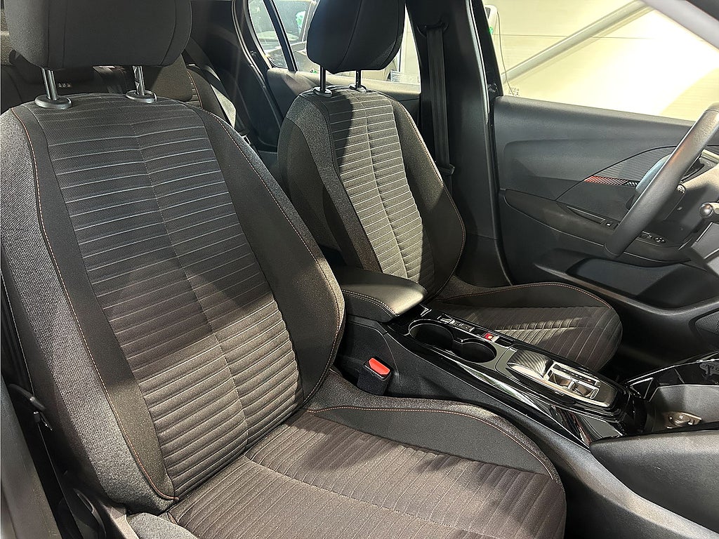 Bild på Peugeot E-208 Active 50kWh 136hk Aut - CARPLAY, BACKSENSORER