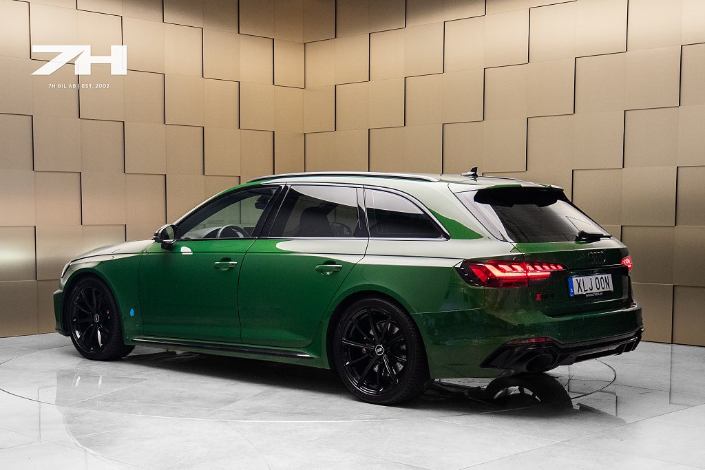 Audi RS4 Avant Quattro Matrix HuD 360° kamera Pano Ad. farth