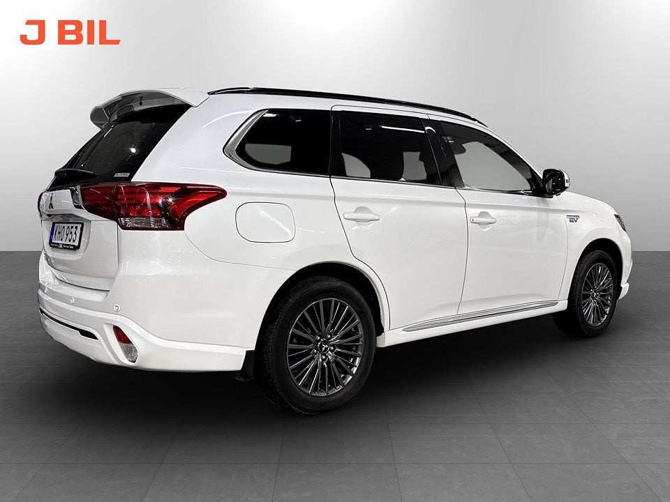 Bild på Mitsubishi Outlander S-Edition PHEV 224hk Aut 4WD - B-KAMERA,ELSTOL,NAV