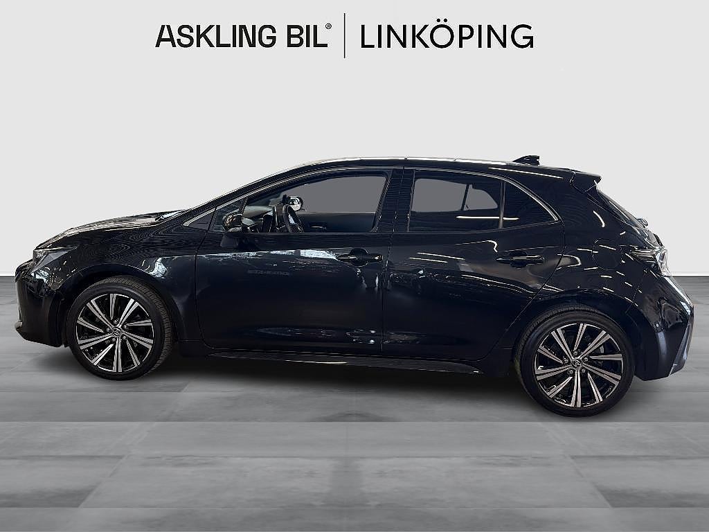 Toyota Corolla 2022 - miniatyr 3