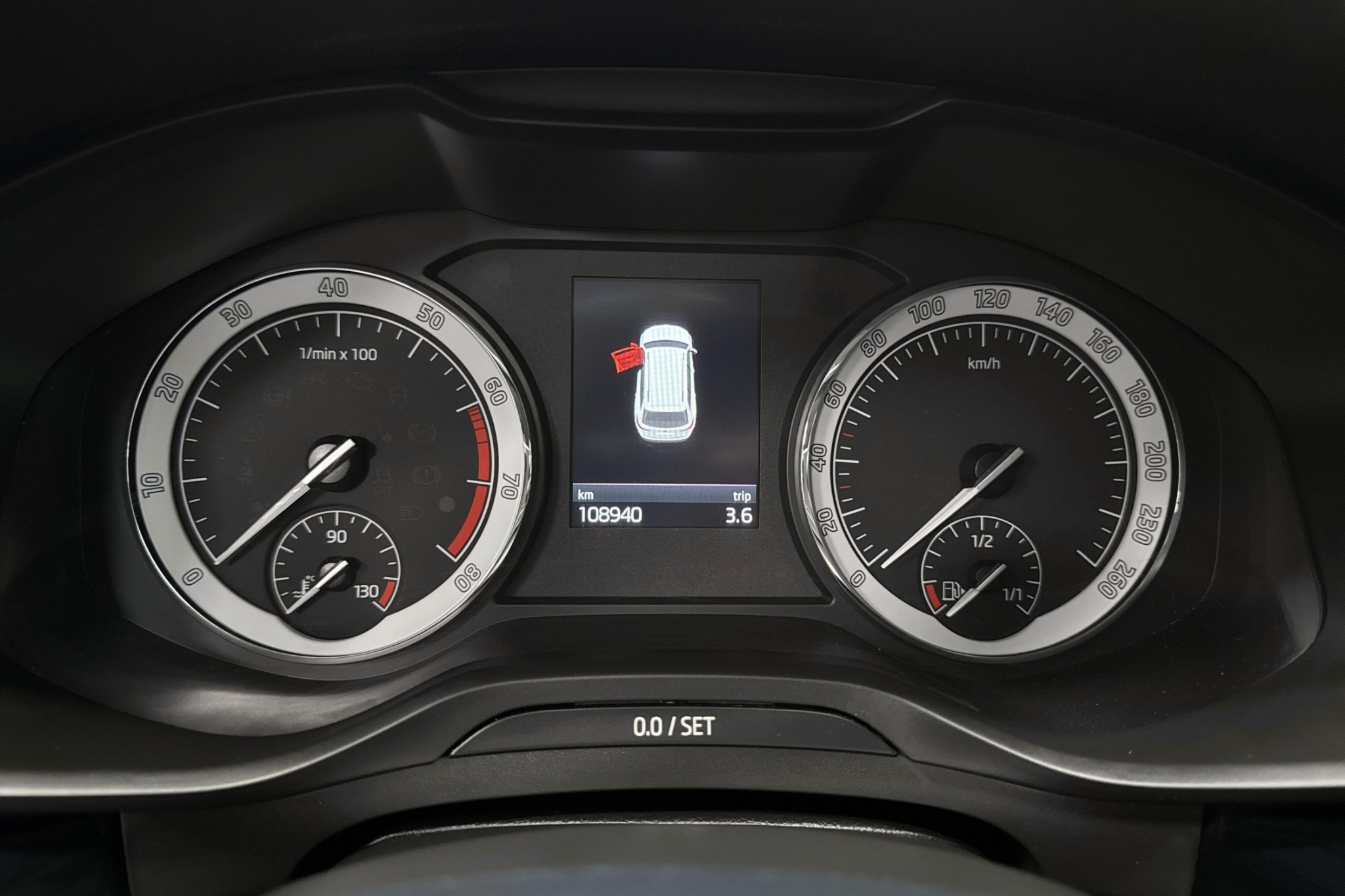 Skoda Kodiaq 2018, bild 6/10