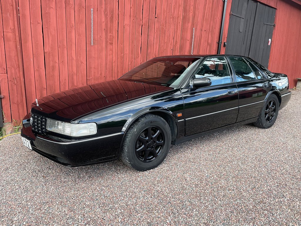 Cadillac Seville STS 4.6 V8 Automat 305HK Nybesiktad