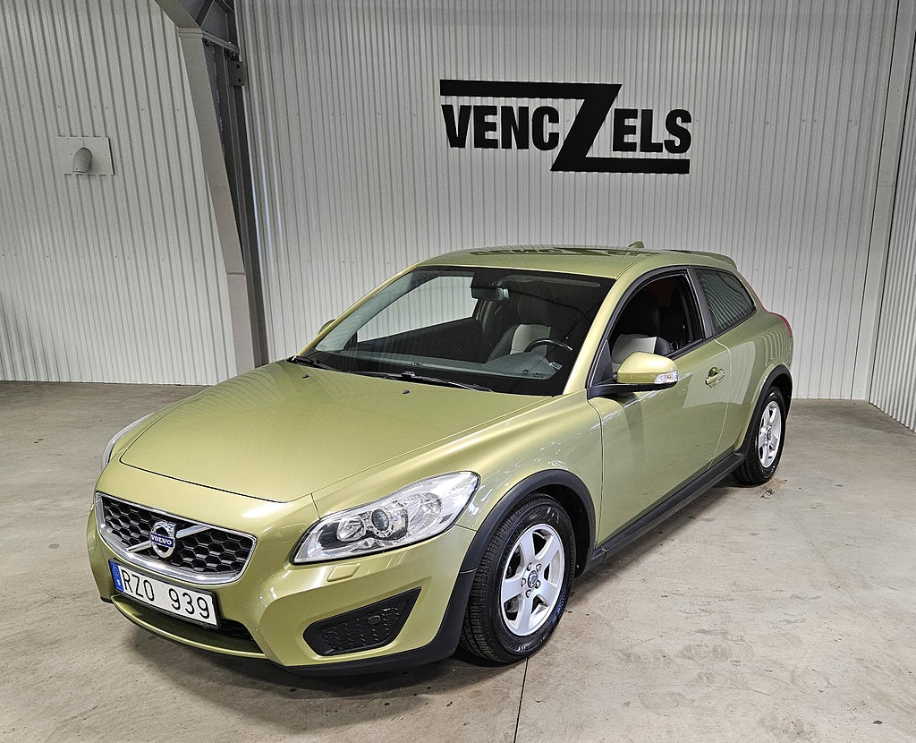 Volvo C30 2.0 F 145 hk 2 ägare Fullservad Mycket fin