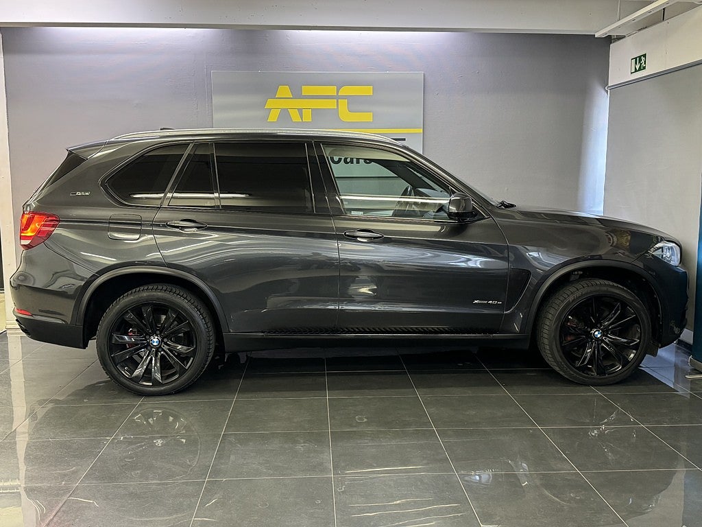 BMW X5 xDrive40e Steptronic MAX UTRUSTAD| PANO | B&O | VÄRMARE