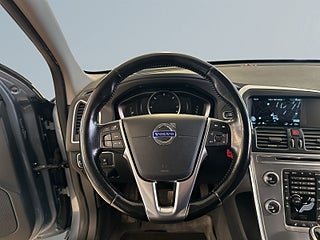 Volvo XC60 D4 AWD Aut Classic Momentum Drag Dvärm Navi Psens S&V