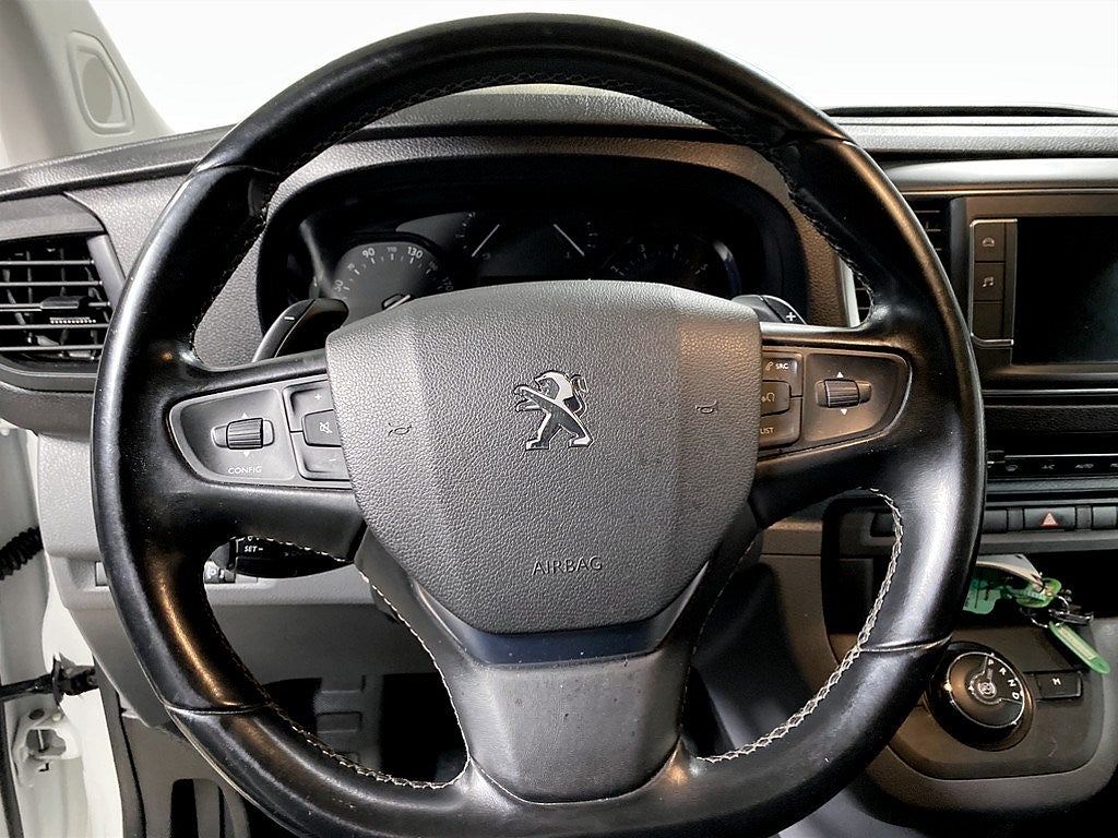 Bild på Peugeot Expert PRO+ 2.0 BHDi 180hk Aut L3 - B-KAMERA, DRAG