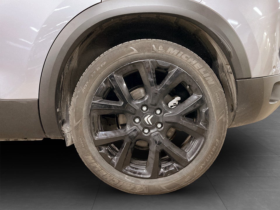 Bild på Citroën C5 Aircross Shine 1.2 PT Aut EL-BAKLUCKA 130hk