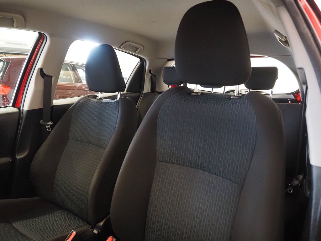Toyota Yaris Dual VVT-i Multidrive S Active M-Värm B-Kam 2011