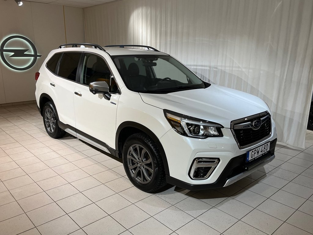 Subaru Forester Ridge, Värmare gsm, drag, skinn, 4wd, Aut, Nyservad