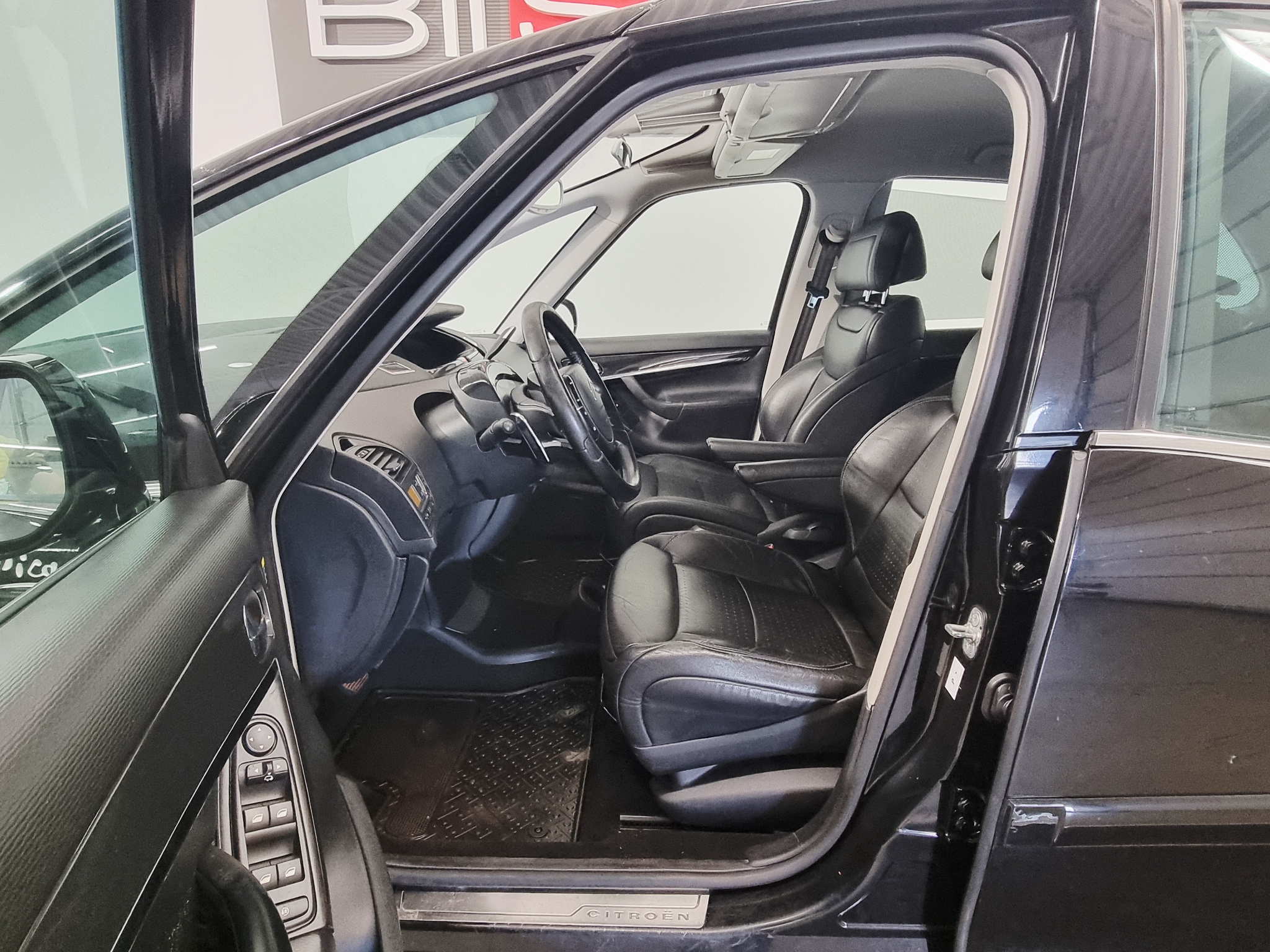 Citroen C4 Picasso 2008, kuva 5/48