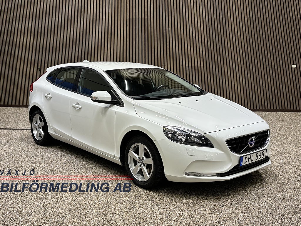 Volvo V40 T2 Kinetic 