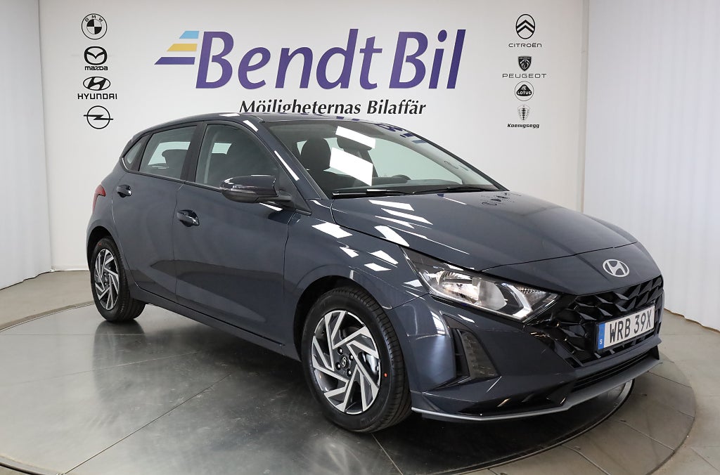 Hyundai i20 90hk Automat | Backkamera | Rattvärme | 5-års garanti