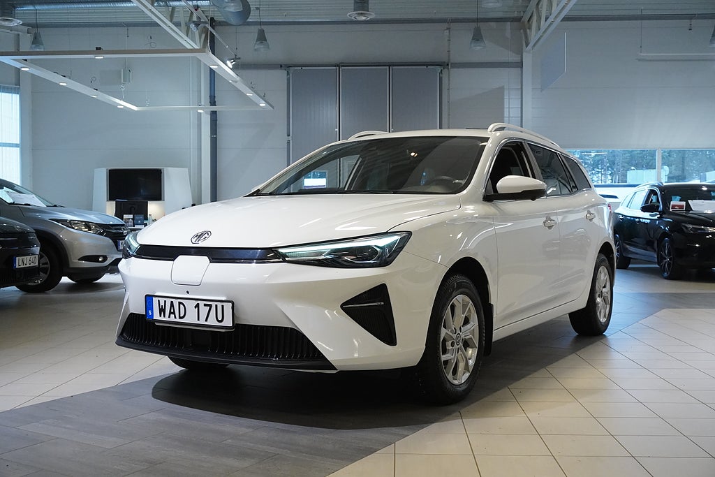 MG 5 0,95% ränta 61 kWh Lux Kamera Fartpilot iSmart