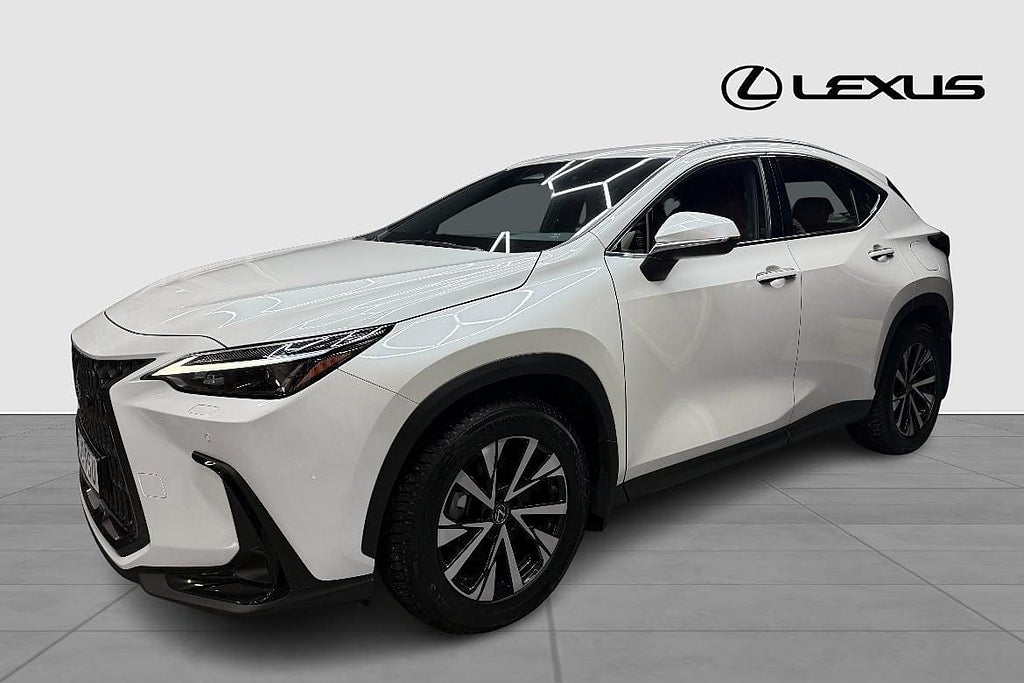 Lexus NX 350H BUSINESS TEKNIKPAKET DRAG V-HJUL
