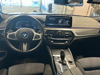 BMW 530e xDrive PLUG-IN M Sport/MOMS/Drag/Navi/Kamera/HiFi