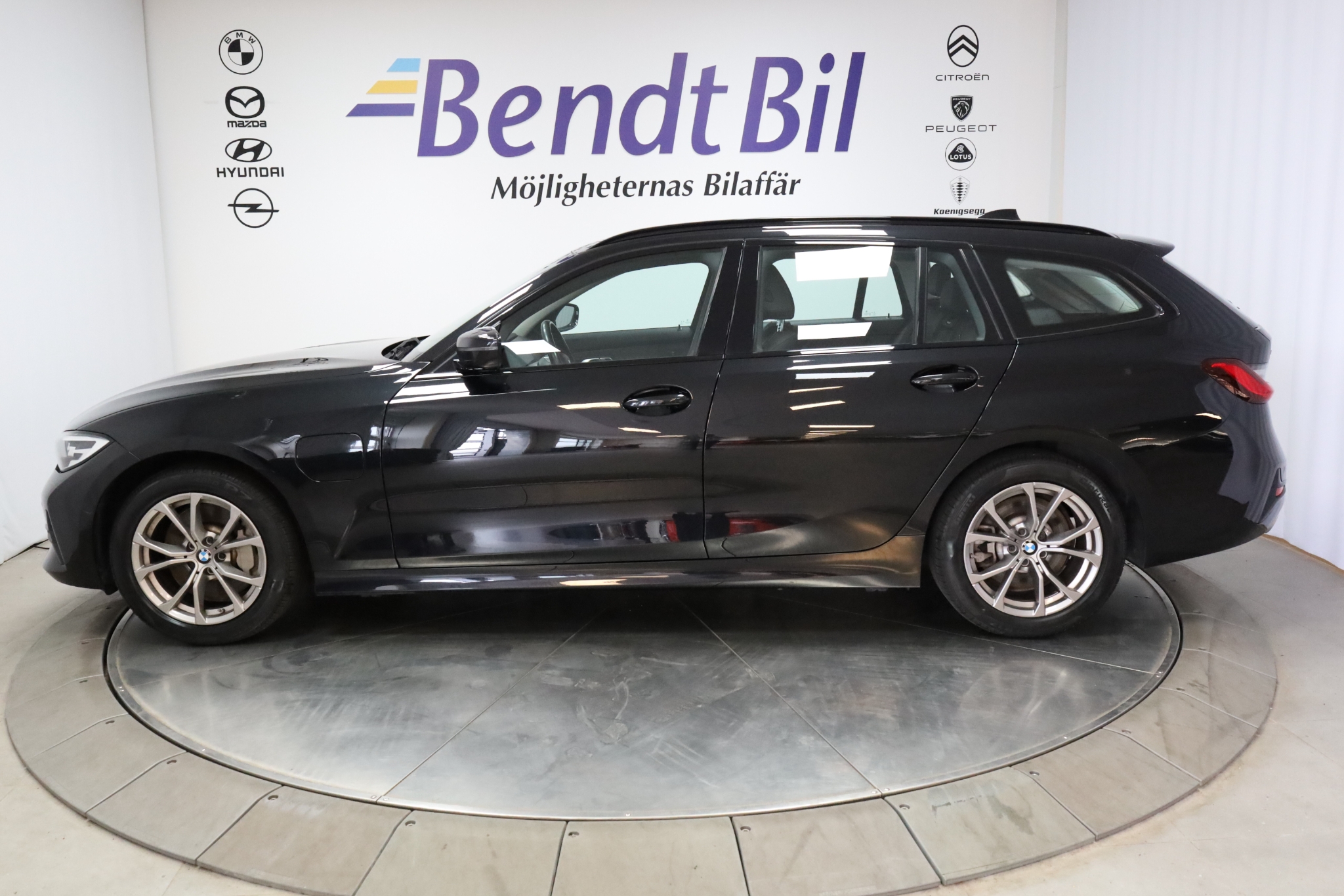 BMW 330 e xDrive Touring 2021, bild 7/10