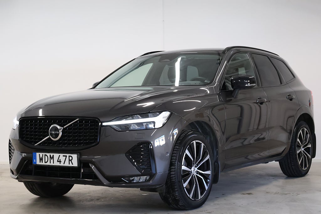 Volvo XC60 B4 AUT R-DESIGN 360/KAMERA CARPLAY DRAG COCKPIT VÄRMARE
