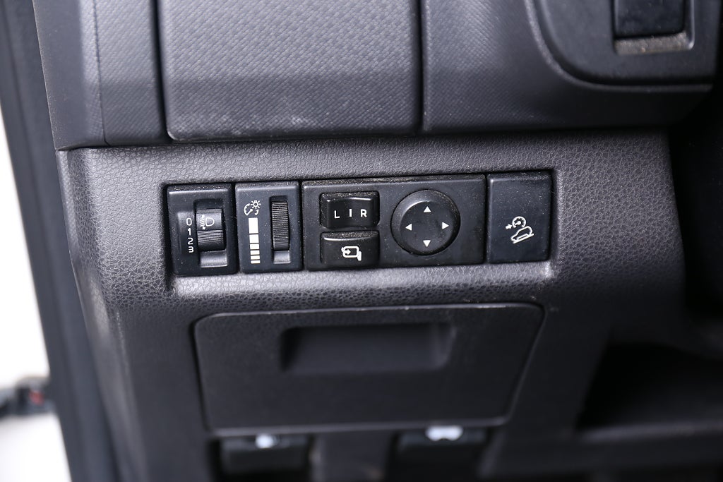 Isuzu D-Max Crew Cab Viking Edition Aut D-Värme Drag Leasbar 2017