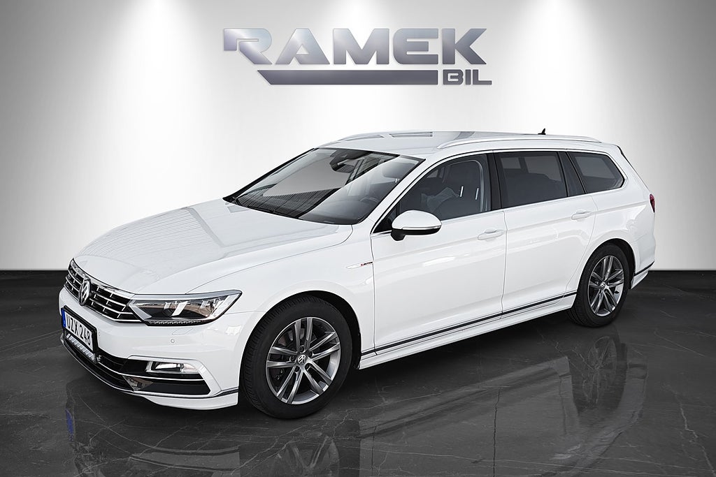 Volkswagen Passat Sportscombi 2.0TDI 4Motion R-Line cockpit Värmare Drag