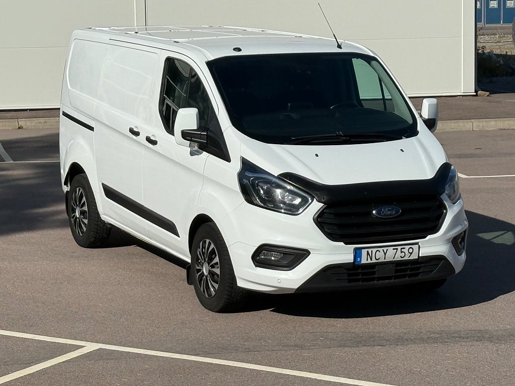 Ford transit Custom 300 2.0 TDCi 130hk/SelectShift/Momsbil/inredning