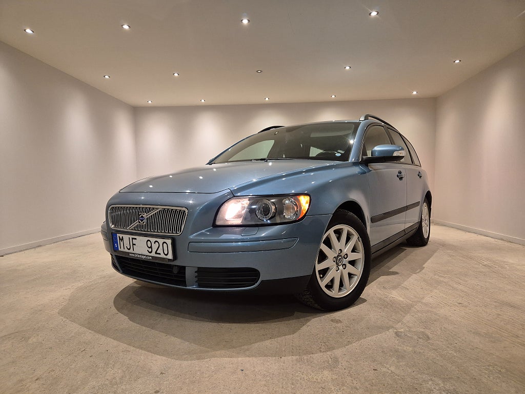 Volvo V50 D5 Kinetic 179hk/Drag/ M-värmare