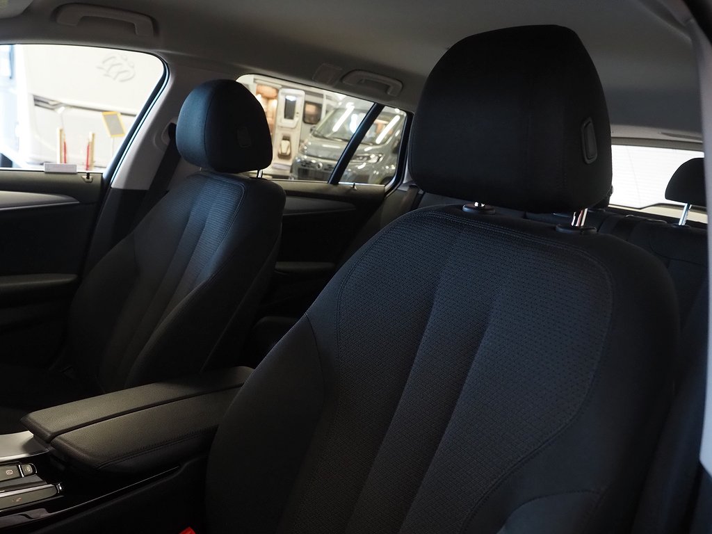 BMW 520 d Touring 190hk Steptronic Backkamera Navi 2018
