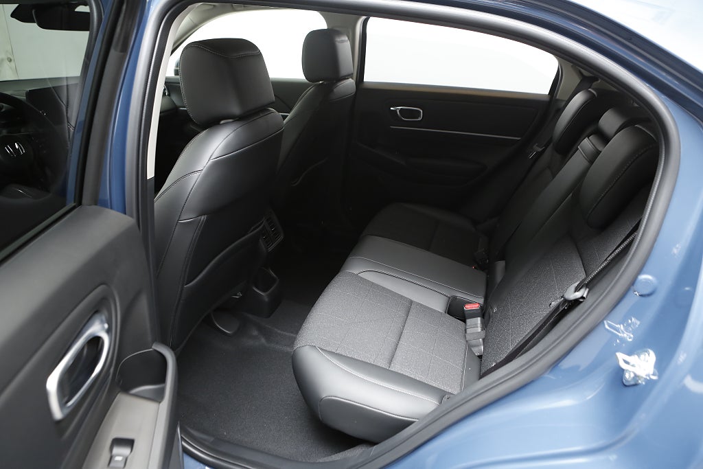 Honda HR-V ADVANCE FULLHYBRID | 2026 | i Lager | 8år Nybilsgaranti