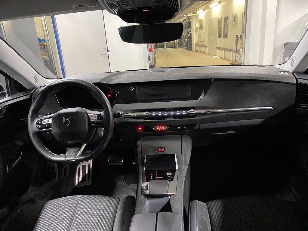 Bild på DS 4 E-Tense P.Line+ 225hk