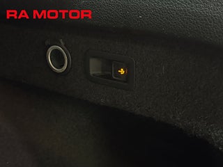 Kombi Volkswagen Passat 24 av 27