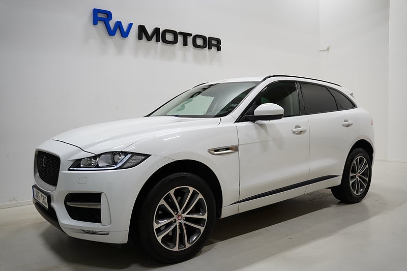 SUV Jaguar F-PACE 1 av 21
