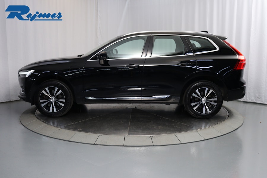 Volvo XC60 2021, bild 2/56