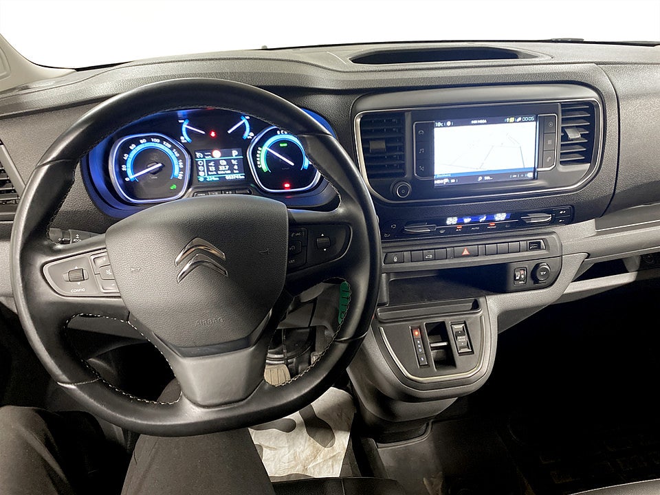 Bild på Citroën e-Jumpy Business Premium 75kWh 136hk Aut L2  B-KAMERA DRAG