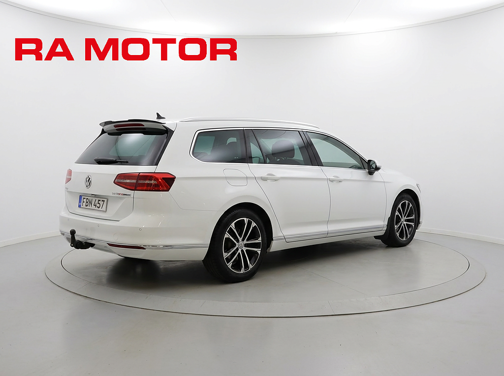 Volkswagen Passat SC 2.0 TDI 4Motion GT | Pano | Kamera | Drag | Värmare 2015