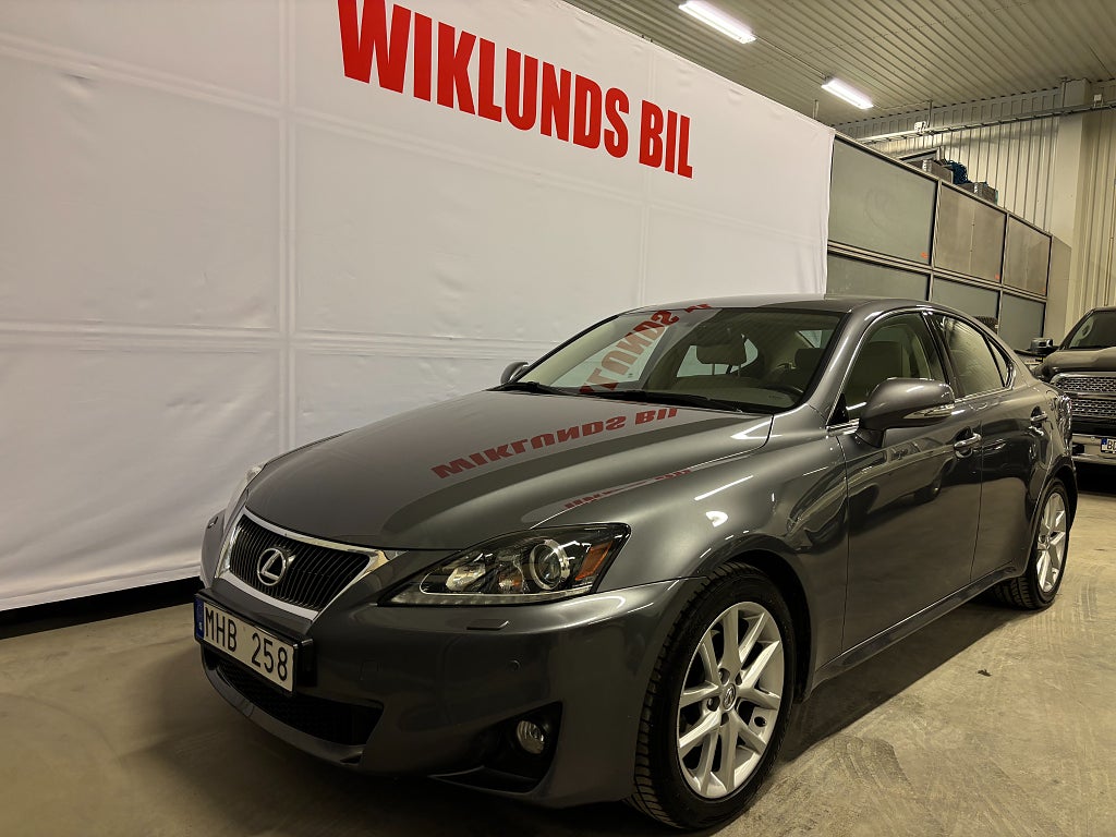 Lexus IS 250 2.5 V6 Euro 5 Helskinn Keyless !5271mil! 2 ägare