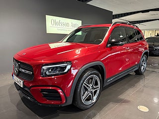 SUV Mercedes-Benz GLB