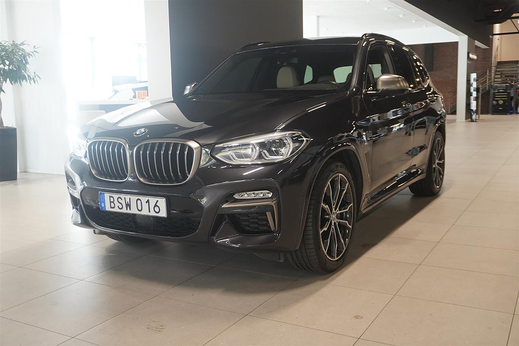 BMW X3 M40i 360hk Innovation DAP Pano H K HUD Elstol 360° Värmare