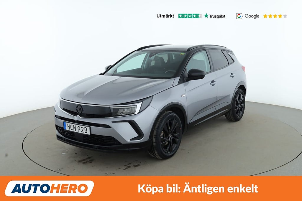 Opel Grandland X 1.2 Turbo / CarPlay, Backkamera, Rattvärme
