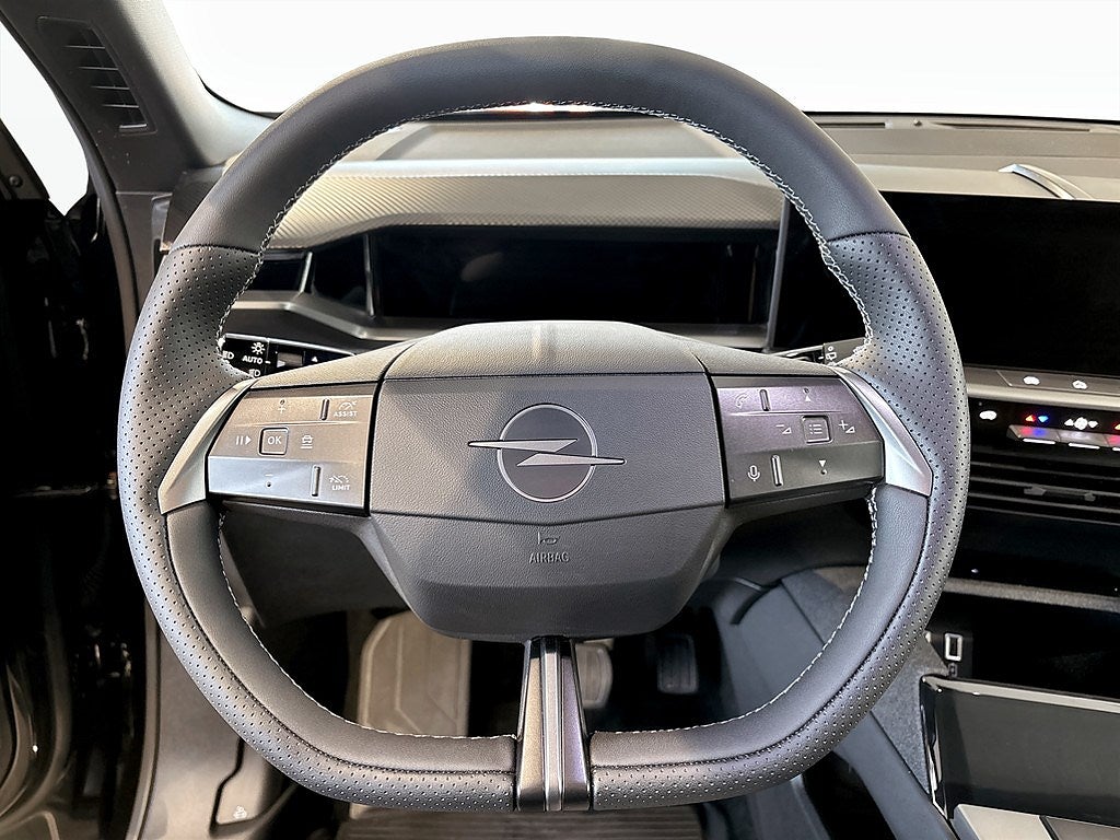 Bild på Opel Grandland GS Hybrid 136hk Aut - PANO, B-KAMERA