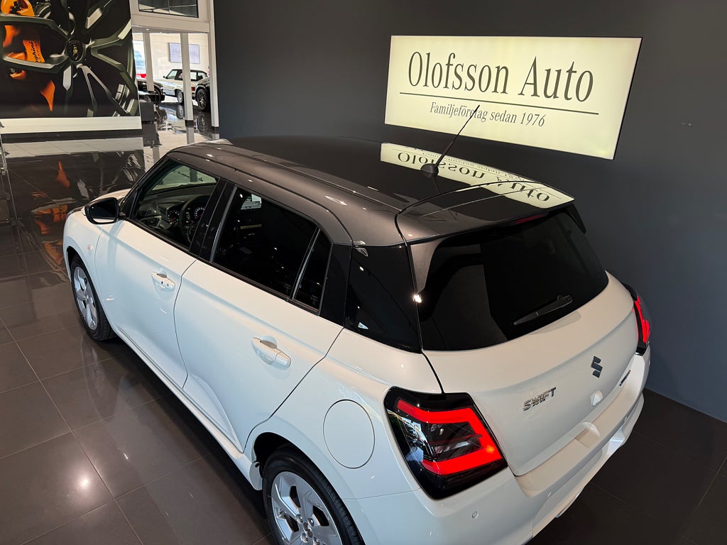 Suzuki Swift Hybrid Automat Select 3 års service - bild 6