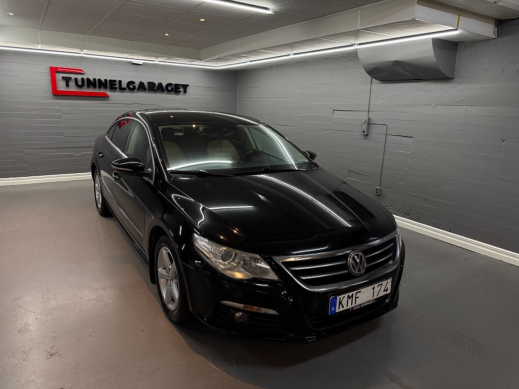 Volkswagen Passat CC 2.0 Automat Nyservad Nybesiktigad 1000kr Avb