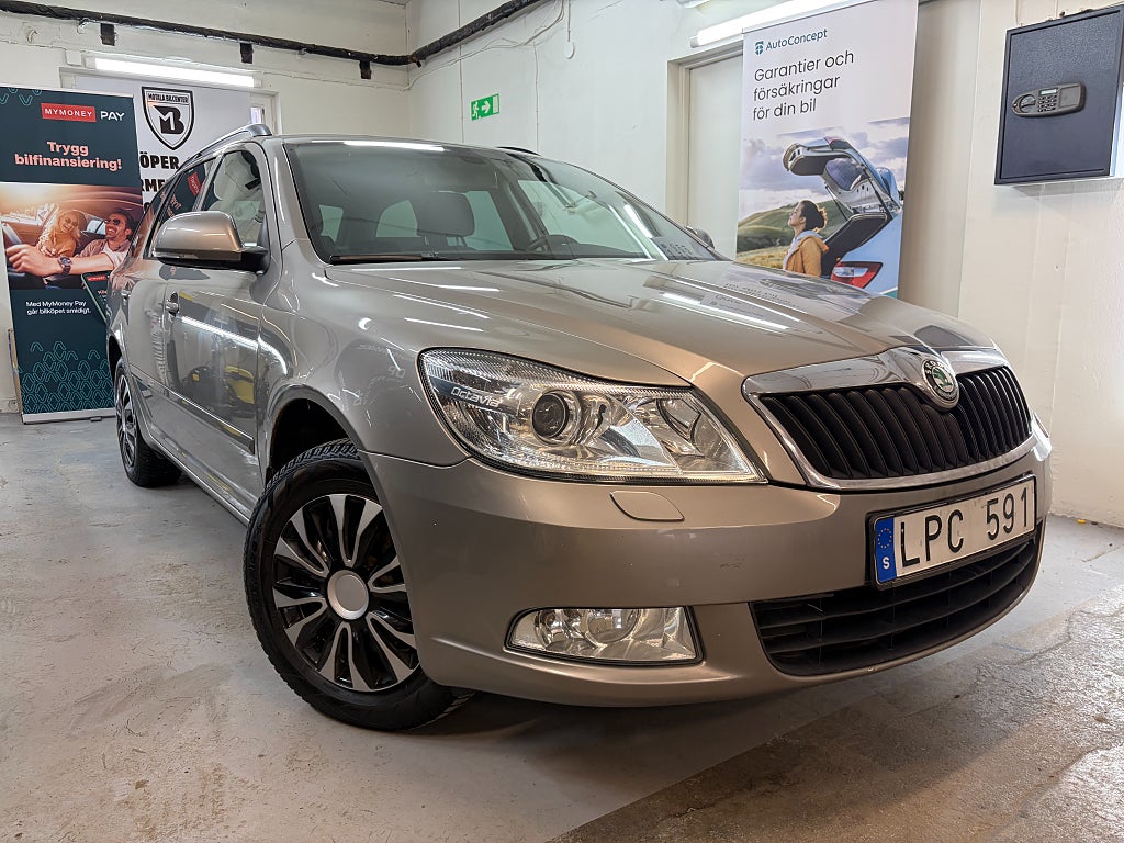 Skoda Octavia Kombi 1.4 TSI Elegance Euro 5