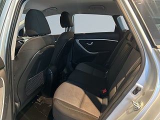 Hyundai i30 Kombi 1.6 CRDi Business Dragkrok/MoK/Rattvärme/SoV