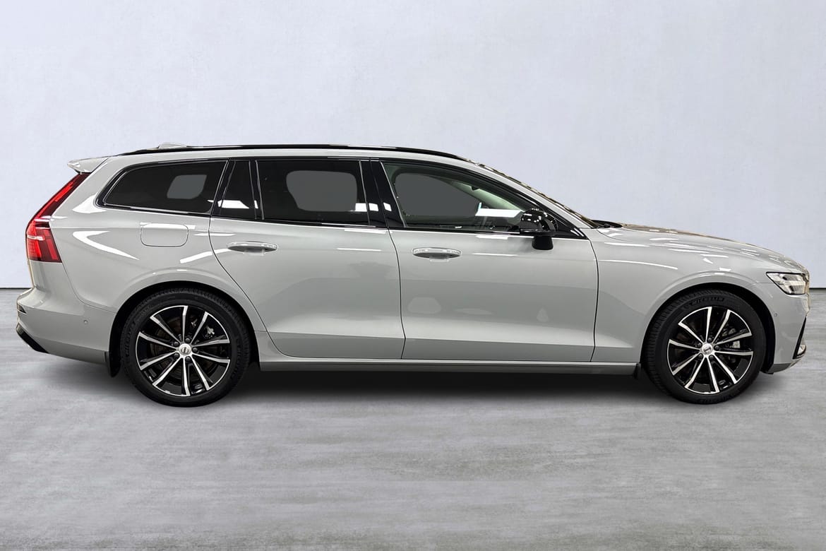 Volvo V60 T6 Plus Dark Nordic Edition 2025, bild 3/10