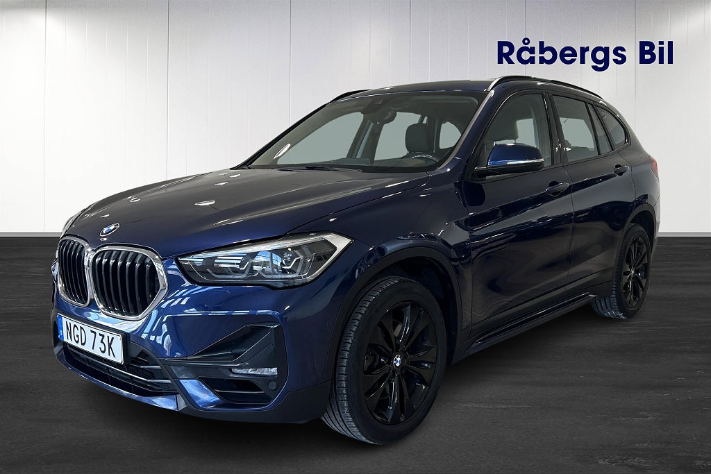 BMW X1 sDrive20i Sport line/HUD/Navigation