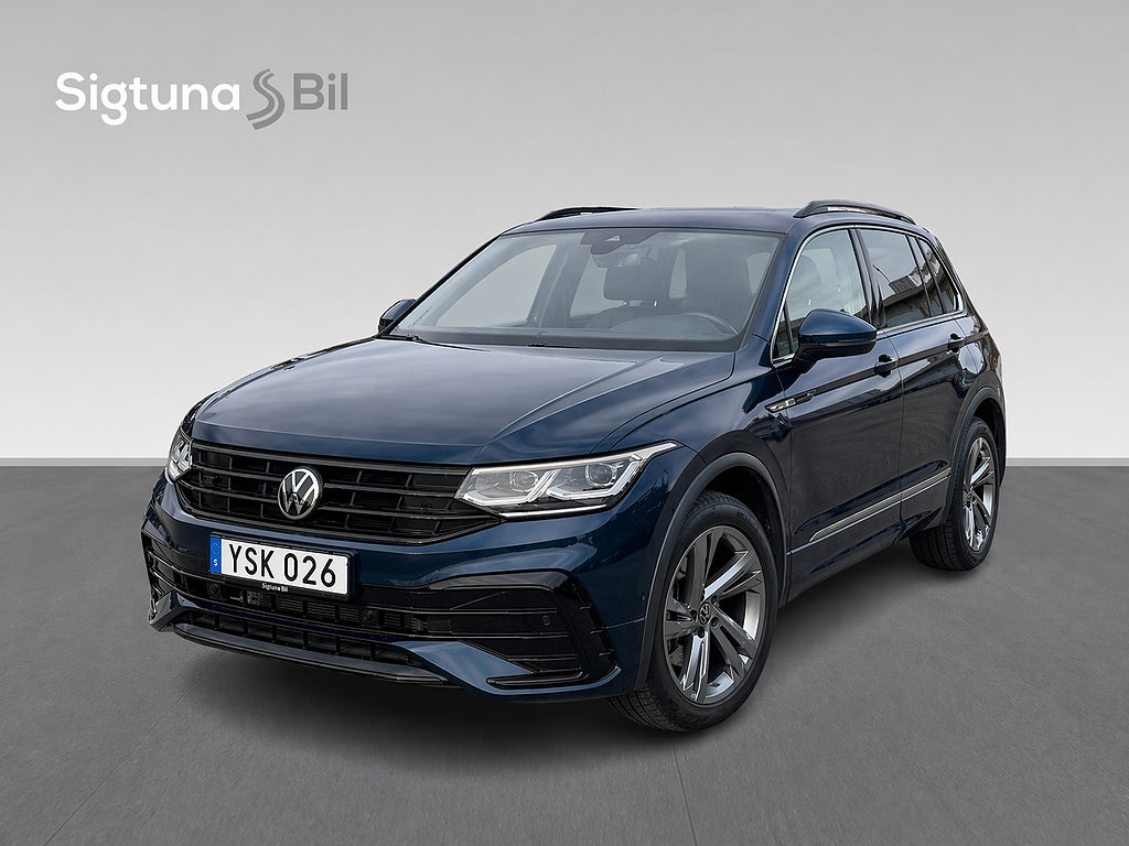 Volkswagen Tiguan 2.0 TDI R-Line /Värmare/B-Kamera/4Motion