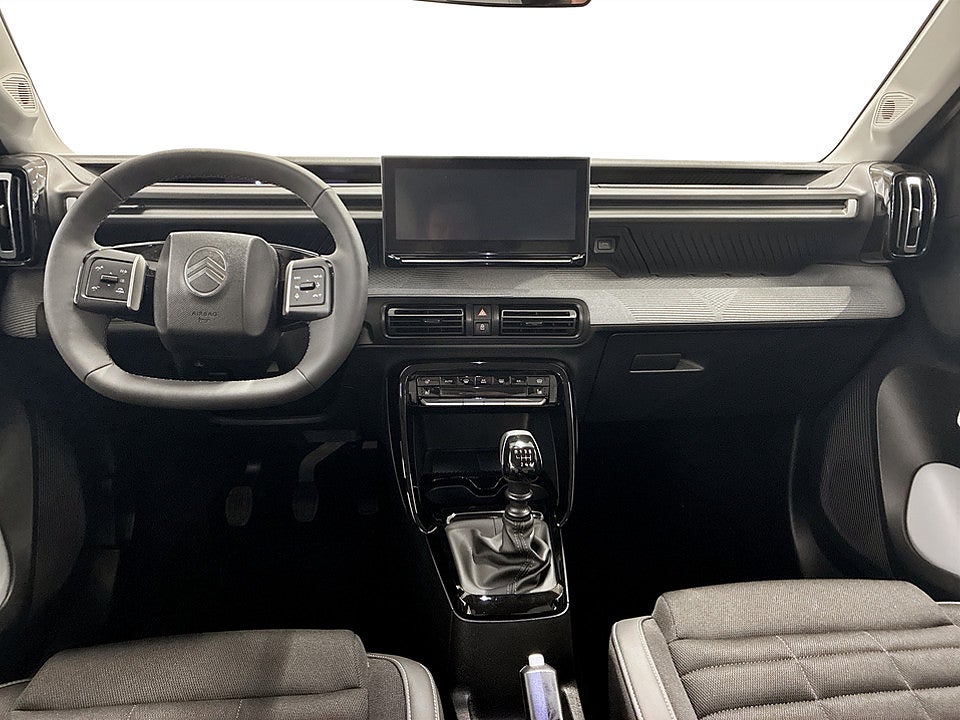 Bild på Citroën C3 Aircross Plus 1.2 PT Manuell 100hk