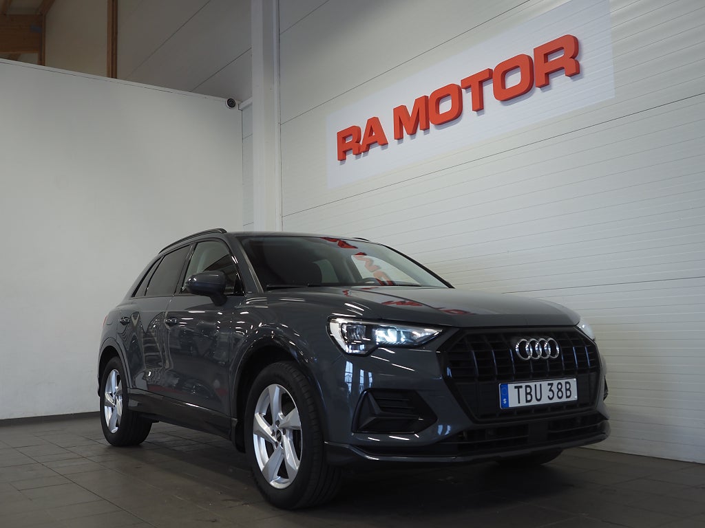 Audi Q3 35 TFSI 150hk MHEV Proline Adv |Drag|Värmare|Kamera| 2022