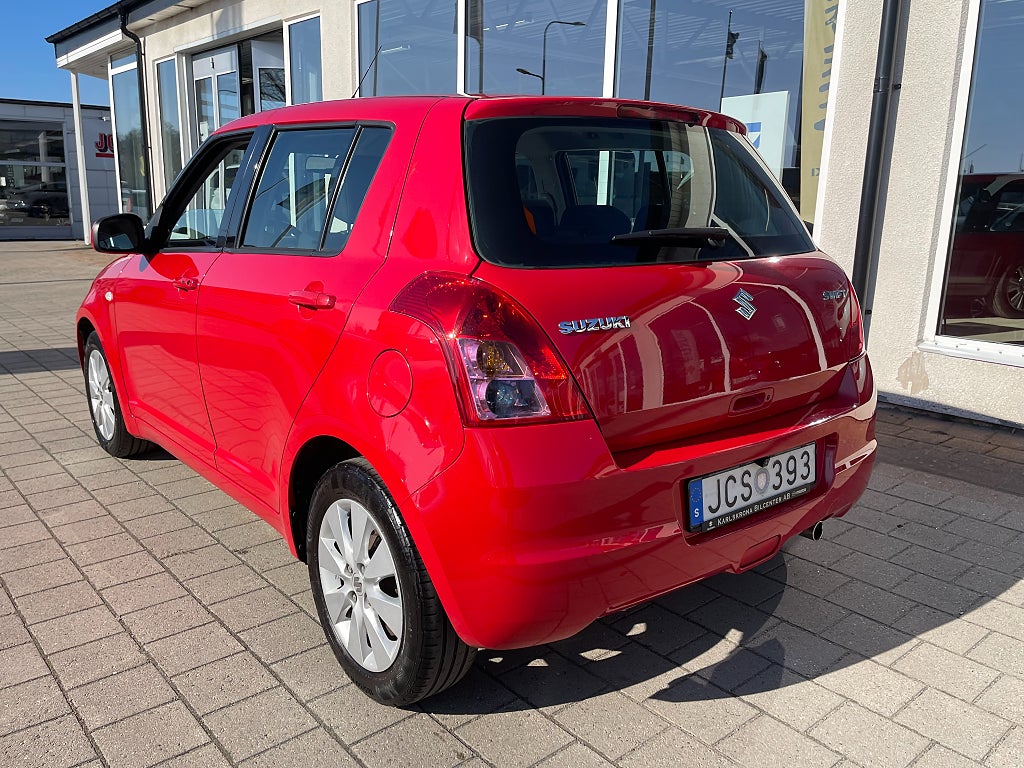 Suzuki Swift 1.5 DOHC 16V VVT Automat 102 hk