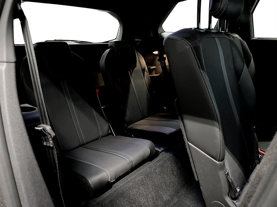 Bild på Peugeot 5008 GT 1.2 PT 130hk Aut 7-SITS B-KAMERA CARPLAY