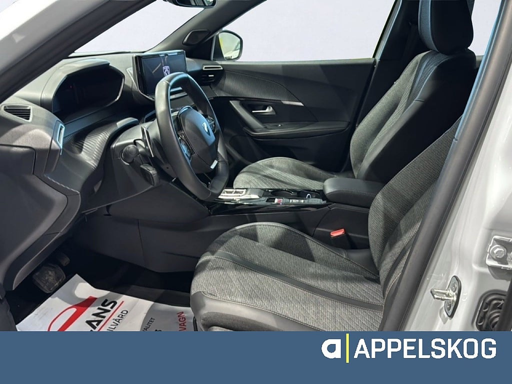 Peugeot 2008 Allure PureTech 130 Automat |RÄNTA 3,99%|V-HJUL INGÅR| thumbnail